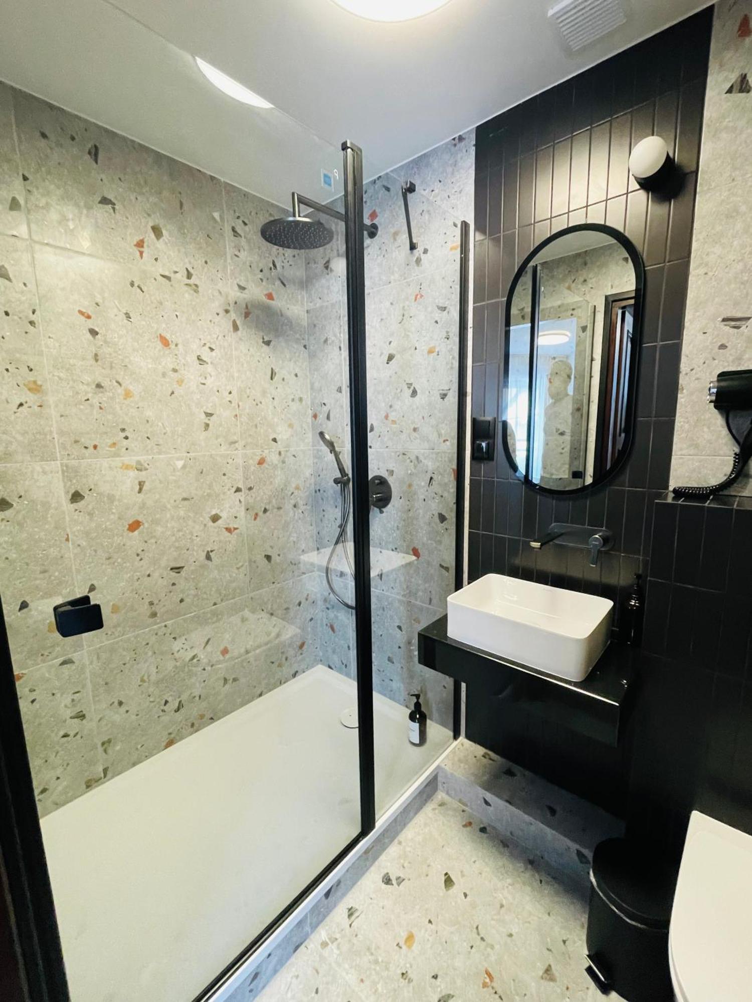 Millennium Hotel 2*